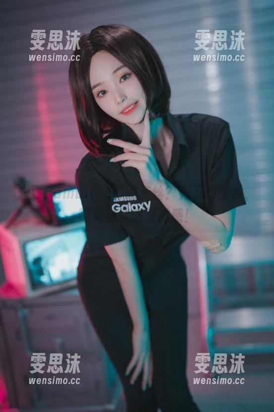 想要Bambi(밤비)的灰丝？先下载图片，隔屏也能感受触感！