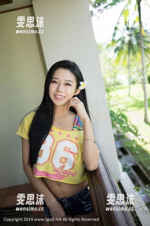 TGOD推女神 - 在施忆佳的高清世界里探索美足写真集，无限期待！