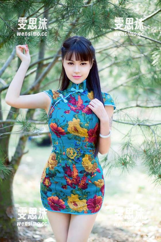 TuiGirl - 观看林清儿浴缸秀，图包里藏了好多‘神秘泡泡’哦！