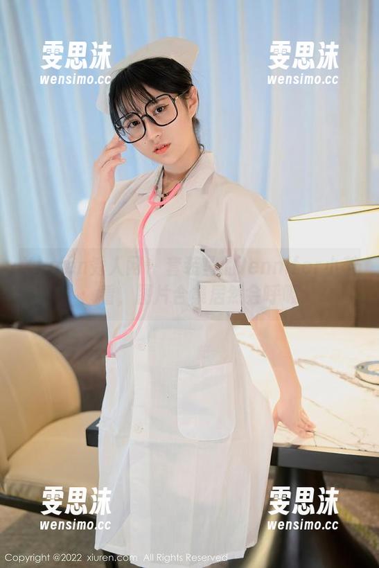 Xiuren秀人网 - 套装里的Jennifer小若：看，图片合集居然会呼吸