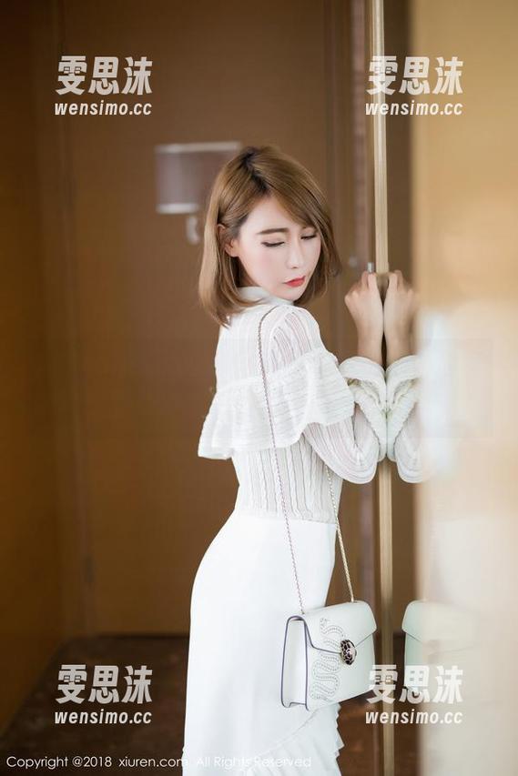 Xiuren秀人网-养乐多Doll Xiuren秀人网 - 养乐多Doll的原图全套制服,谁说制服不能走心?