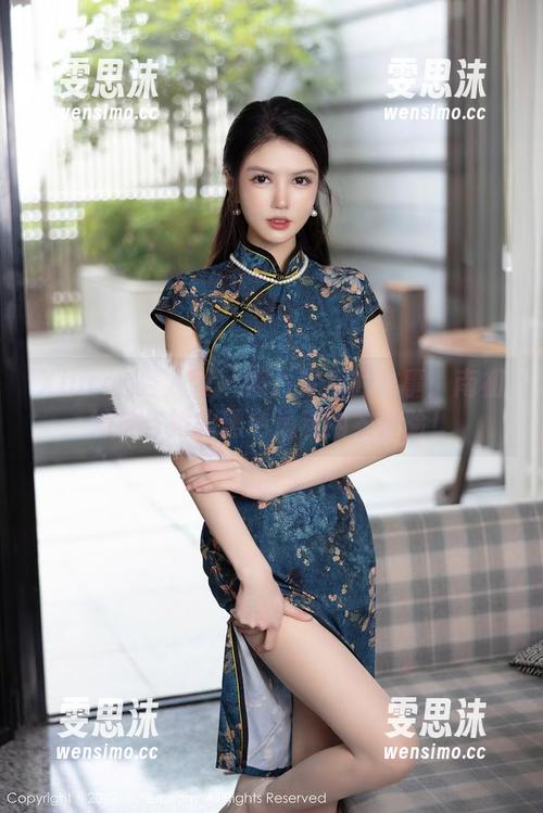 Xiuren秀人网 - 照片背后的故事：南初妹妹与她的黑色运动内衣冒险！