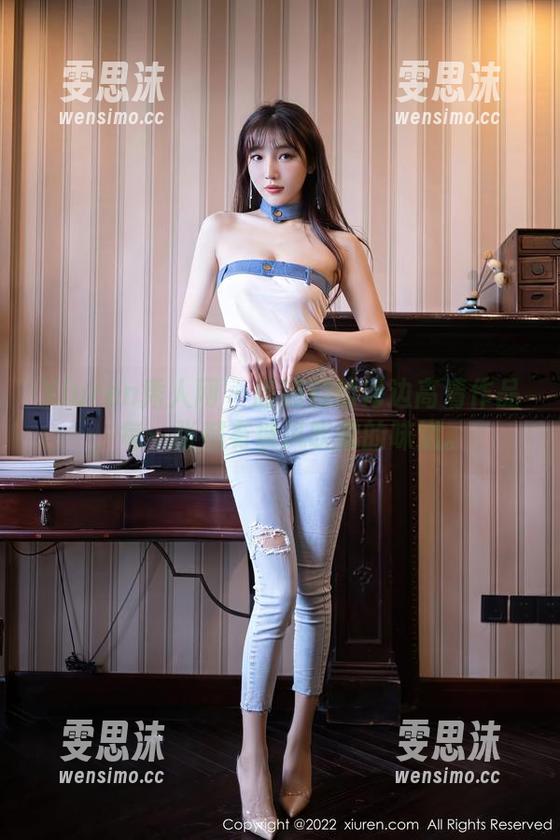 Xiuren秀人网 - 唐翩翩的海边高清作品，每一张都有被风吹拂的味道。