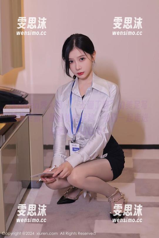 Xiuren秀人网 - “王俪丁呀”的美足写真集更新，跟着她的足迹，我们一起走进足部的奇幻世界！