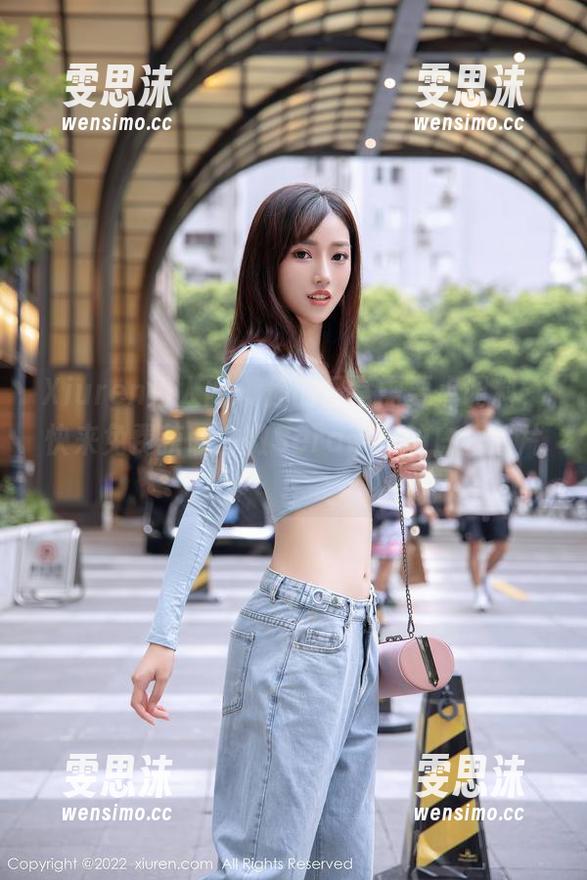 Xiuren秀人网 - 你的日常需要点调料，快来免费获取白微Sera带来的白裙照片！