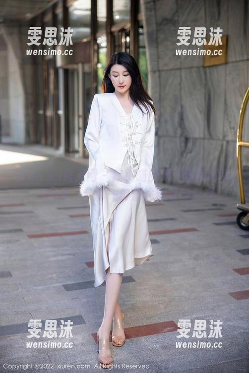 Xiuren秀人网 - 陈小喵的师生剧情写真作品集：分享一份偷偷藏着的青春