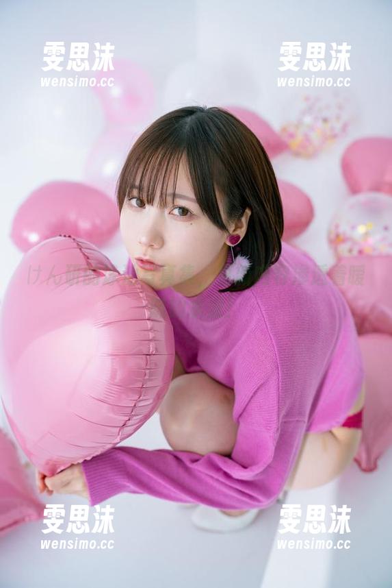 けん研的泳池写真集，更新内容渗透着暧昧的水波！