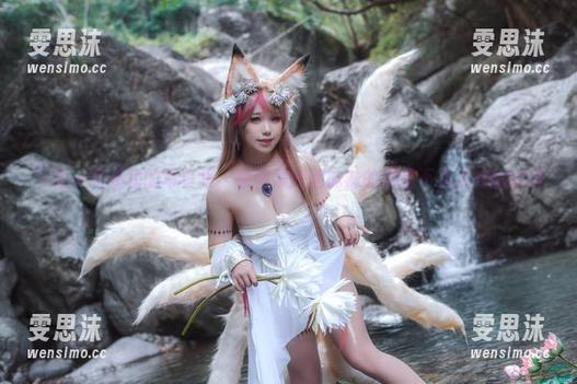 一北亦北 下载一北亦北的写真集,顺便探探他妹妹的那些不为人知的瞬间。