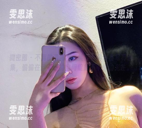 不爱笑的赛琳 微密圈 - 不羁的最新不爱笑的赛琳浴室写真合集,偏偏在这平常的空间绽放不平常的光芒。
