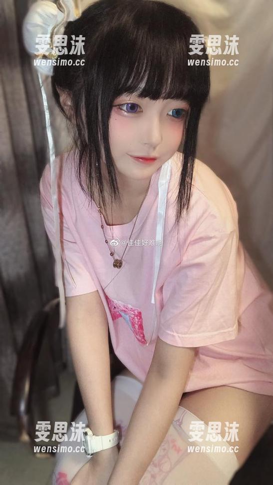 入秋必备：佳佳好难啊的棉袜写真集温暖更新，好感满分！