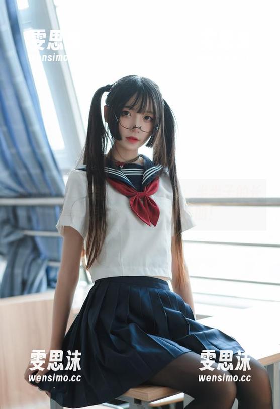 喵糖映画 - 美图图集大揭秘：半半子的长腿是怎么做到如此吸睛的！