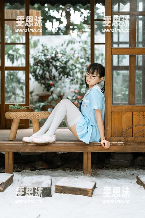幼水铃衣 如果幼水铃衣Airi的最新作品集是一首歌,那我一定不断循环!