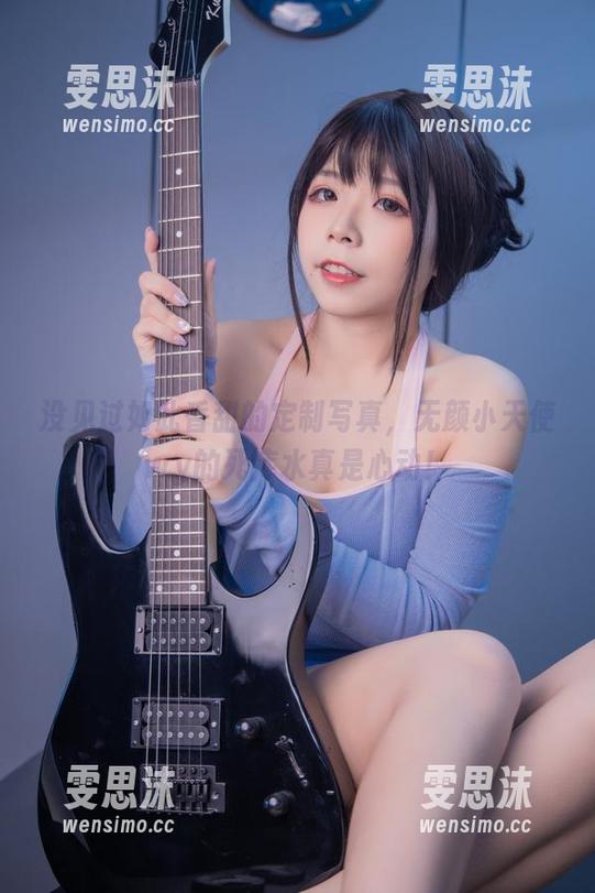 没见过如此香甜的定制写真，无颜小天使wy的死库水真是心动！