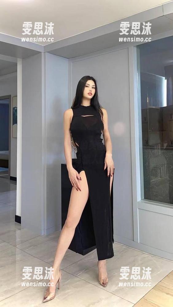 微密圈 - 李嘉欣97的美图黑丝丁裤套图，兼具优雅与撩人的气息！