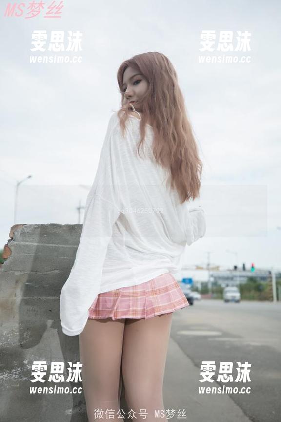 梦丝女神-王娇娇 梦丝女神 - 王娇娇私拍:天台上那些恰到好处的JK少女瞬间套图