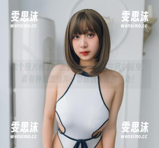这个图片绝了，浅安安的水手服在风中摇曳，真有种我想抛弃一切跟随大海的冲动！