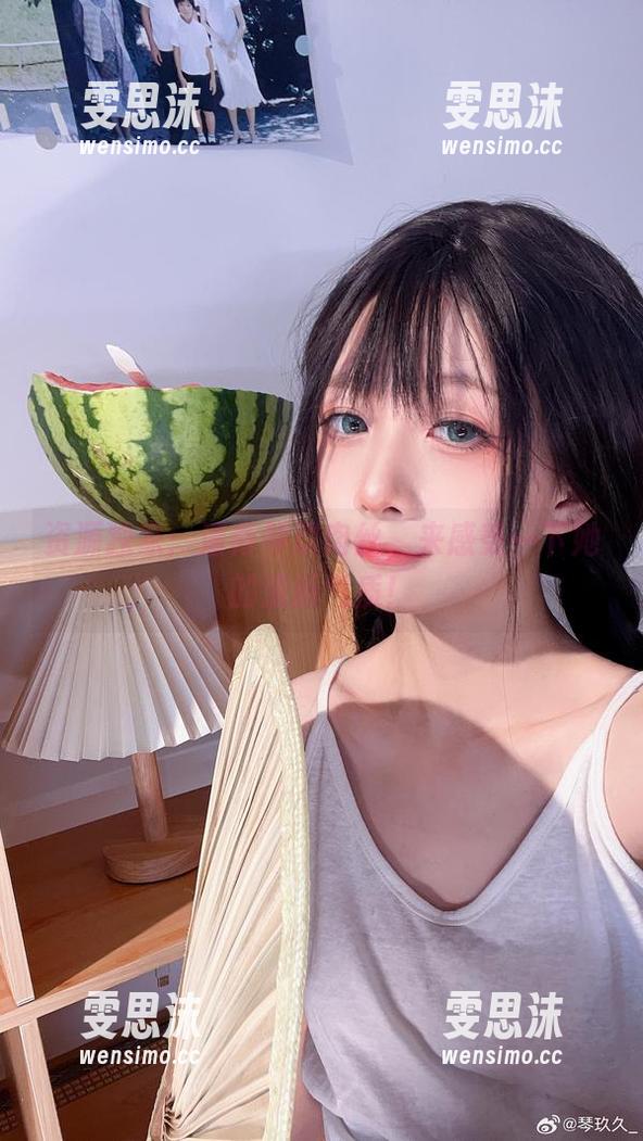 清青琴玖 资源独家:清青琴玖肉丝,来感受一下她的清新气质!