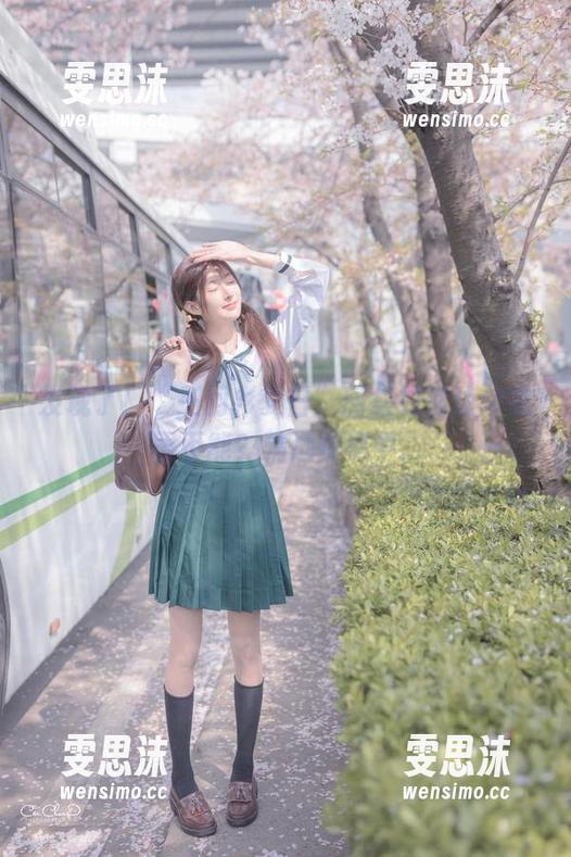 发现了！“王羽杉夏日”图集如何让你欲罢不能？精选探秘中...