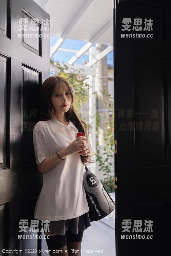 秀人网 - Milk大萌的睡衣写真集——我觉得我也被她的气质圈粉了，心情瞬间明亮起来。