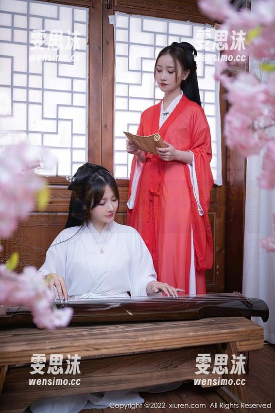 秀人网 - 要是我的连衣裙能有伍晓丽Shirley的一半魅力，我就不愁单身了！