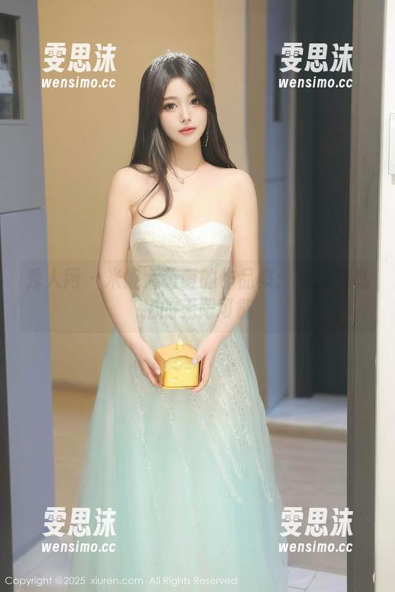 秀人网 - 米妮大萌萌的作品集：女孩与私拍的无限可能