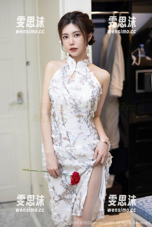 秀人网-糯美子mini 秀人网 - 家政主题女仆制服:糯美子mini的图集让人一秒想当管家?