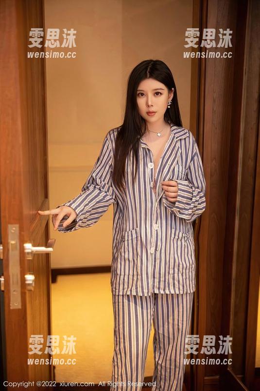秀人网-葛征Model 秀人网 - 听!葛征Model的天使写真分享,拥抱每一缕温暖