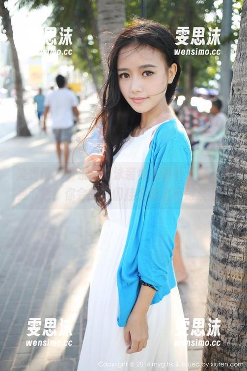 美媛馆 - 黄乐然的泳装也太吸引了吧，免费下载！你会把它们挂在墙上还是桌上？