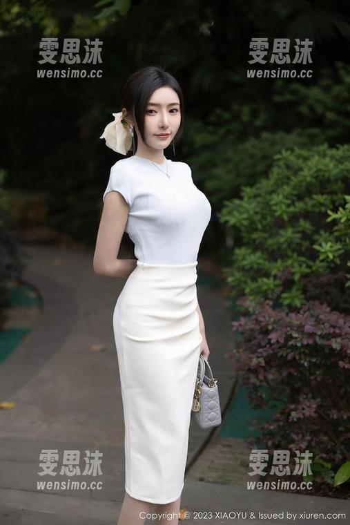 语画界-苏曼兮 语画界 - 苏曼兮的豹纹套路:看完这些图片,我才明白什么叫做时尚野性!