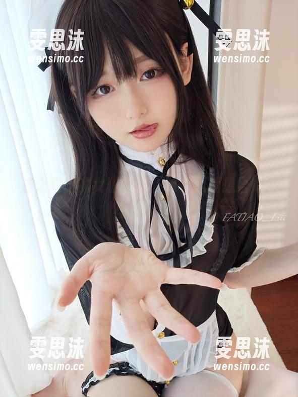 迷之呆梨的女仆合集：动不动就想给她倒水的感觉！